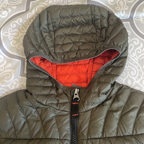 📊 Eddie Bauer Puffer Jacket 📊 - Picture 2 of 8